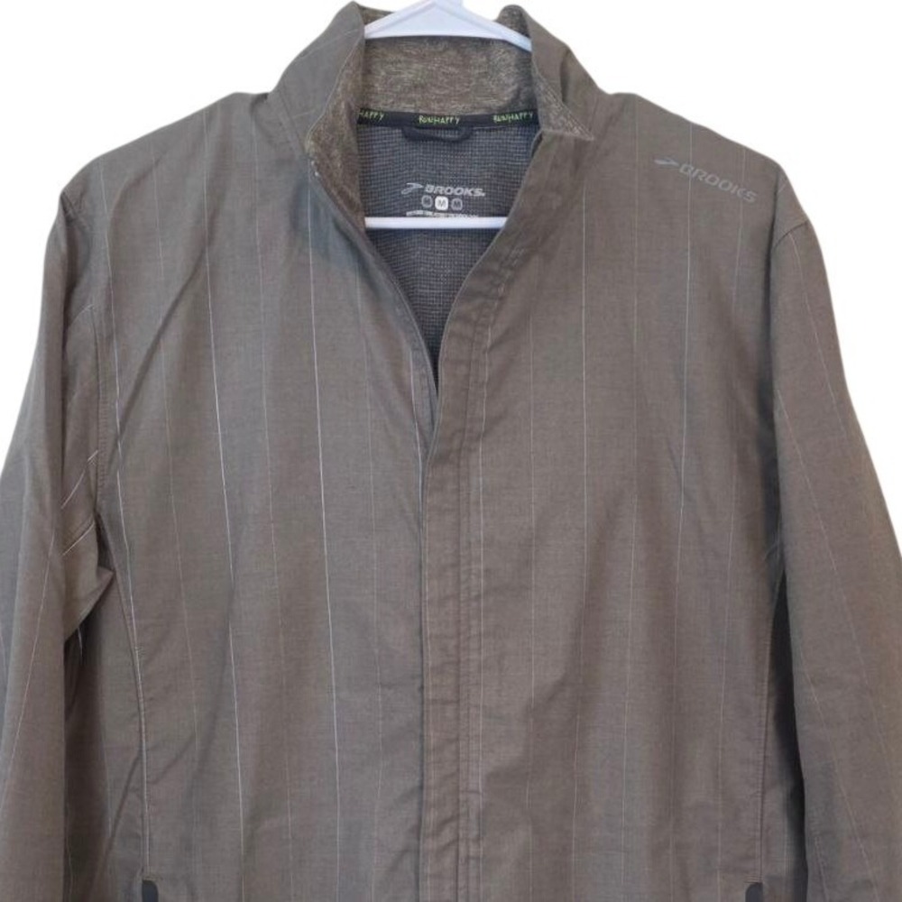 Brooks Running Jacket Men's M Gray Pinstripe Lightweight‎ Performance